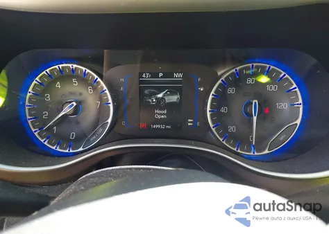 2018 Chrysler Pacifica Touring L из США, поврежденный, VIN 2C4RC1BG3JR120073